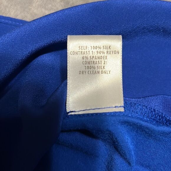 Bailey 44 Blue Blouse. Medium - Picture 10 of 10